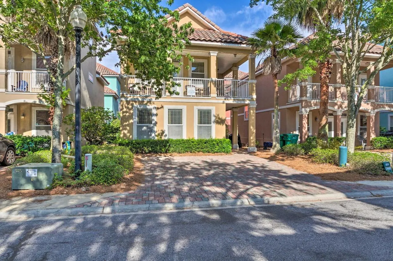 The Sun Shack With Pool Access Less Than 1 Mi To Beach! Destin